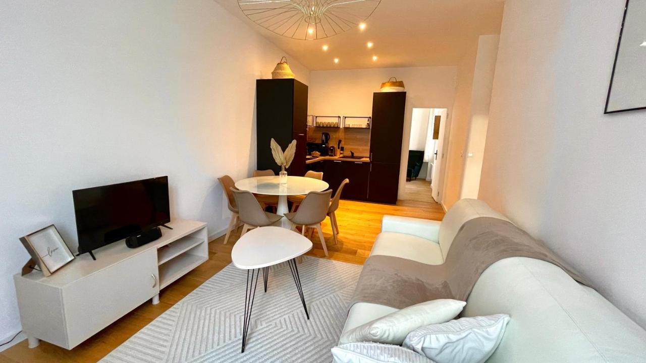 Charmant Appartement 3 Etoiles, Chaleureux Et Bien Equipe 戛纳 外观 照片